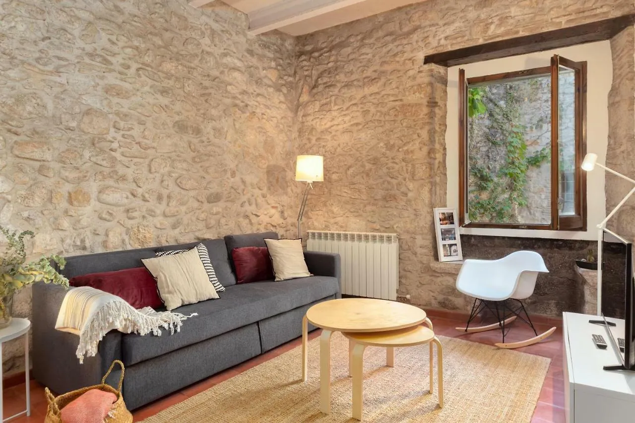Flateli Cundaro Apartment Girona